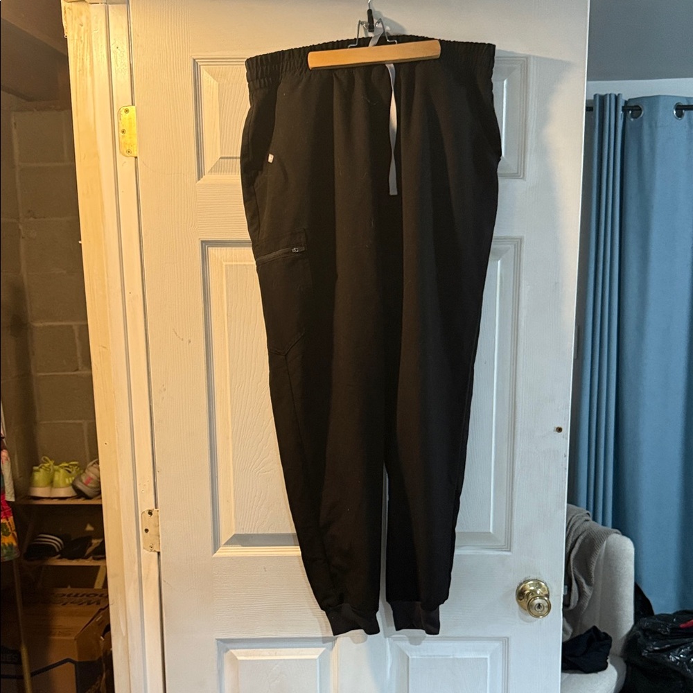 Figs Black Jogger Pants